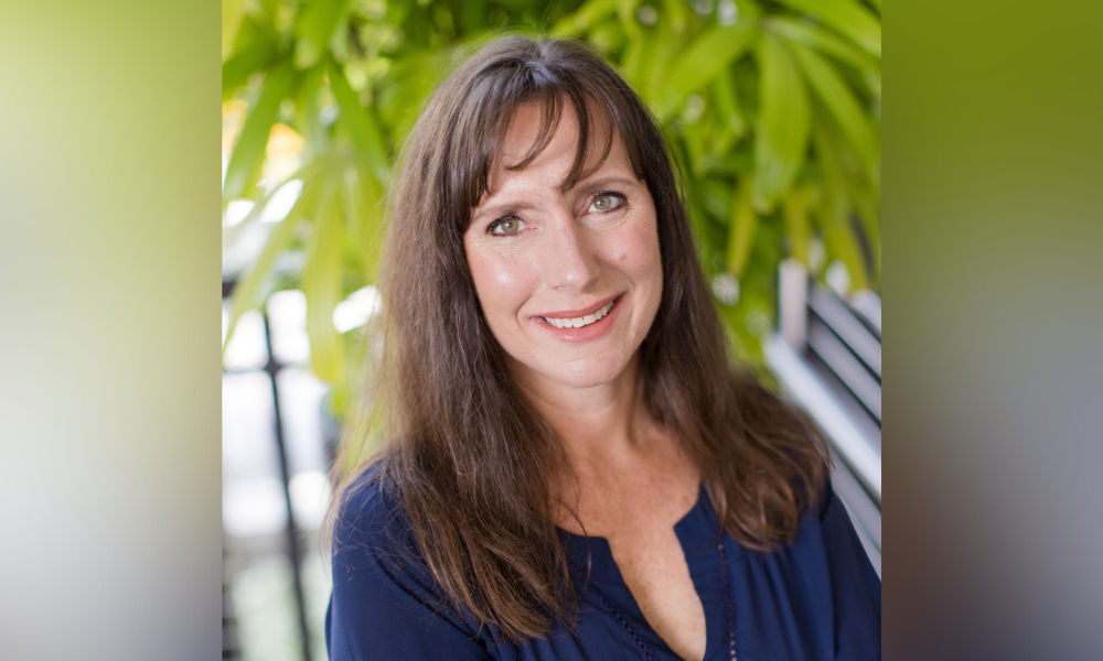 For one seasoned broker, the past is prologue