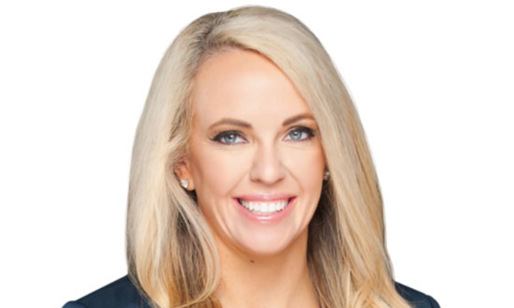 Broker out to prove blondes have more funds