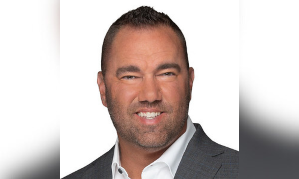 Broker-owner's career arc marked by major industry events